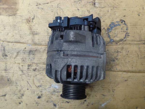 ALTERNATEUR 90AMPO RENAULT 1.2 16V - Vue 2